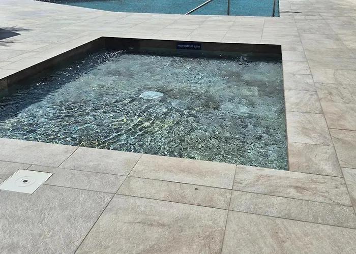 Amoureva E27, Vue Mer, Clim, Piscine, Parking アパート