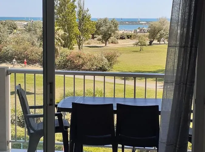 Amoureva E27, Vue Mer, Clim, Piscine, Parking