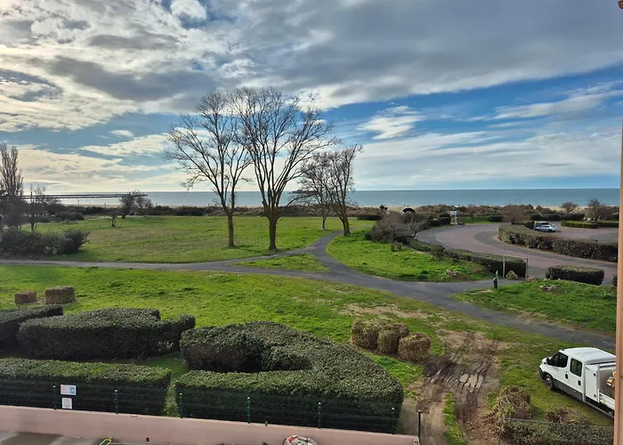 Apartamento Amoureva E27, Vue Mer, Clim, Piscine, Parking Agde